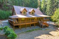 Property for sale in Siskiyou County, California