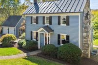 Lakefront Property for sale in Loudoun County, Virginia