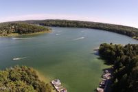 Lakefront Property for sale in Edmonson County, Kentucky