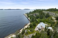 Lakefront Property for sale in Knox County, Maine