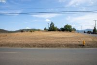 Property for sale in Douglas County, Oregon