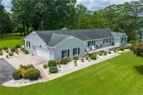 Lakefront Property for sale in Middlesex County, Virginia