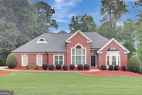 Lakefront Property for sale in Fayette County, Georgia