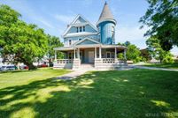 Property for sale in Kane County, Illinois