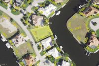 Lakefront Property for sale in Charlotte County, Florida