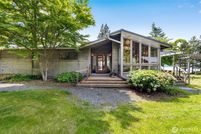 Lakefront Property for sale in San Juan County, Washington