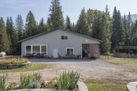 Lakefront Property for sale in Stevens County, Washington