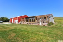 Property for sale in Mercer County, Illinois