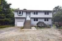 Property for sale in Suffolk County, New York