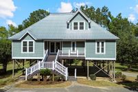 Lakefront Property for sale in Elmore County, Alabama