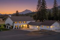 Property for sale in Siskiyou County, California