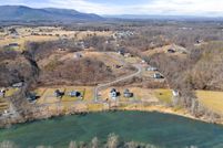 Lakefront Property for sale in Warren County, Virginia
