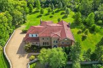 Property for sale in Lake County, Illinois