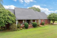 Property for sale in Henderson County, Tennessee