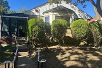 Property for sale in Queens County, New York