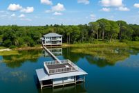 Lakefront Property for sale in Highlands County, Florida