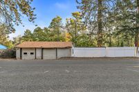 Lakefront Property for sale in Jackson County, Oregon