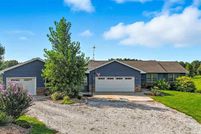 Property for sale in Henry County, Iowa