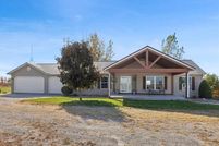 Property for sale in Washington County, Iowa