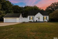 Property for sale in Woodford County, Illinois