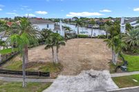 Lakefront Property for sale in Hillsborough County, Florida