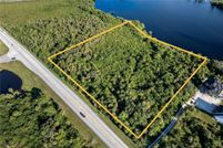 Property for sale in Lee County, Florida