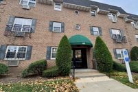 Property for sale in Richmond County, New York