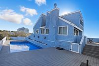 Property for sale in Suffolk County, New York