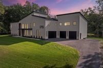 Property for sale in Oakland County, Michigan