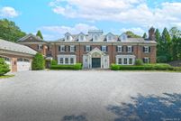 Property for sale in Suffolk County, New York