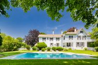 Property for sale in Suffolk County, New York