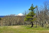 Lakefront Property for sale in Klickitat County, Washington