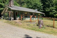 Property for sale in Lane County, Oregon