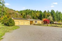 Property for sale in Lane County, Oregon