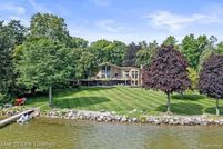 Property for sale in Oakland County, Michigan