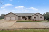 Property for sale in Benton County, Iowa