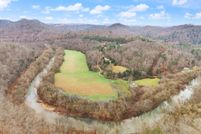 Lakefront Property for sale in Breathitt County, Kentucky