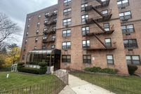 Property for sale in Richmond County, New York