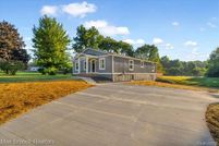 Property for sale in Oakland County, Michigan