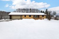 Residential Property for sale in Dubuque County, Iowa