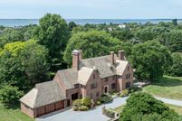 Property for sale in Suffolk County, New York
