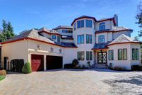 Property for sale in Suffolk County, New York