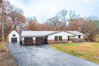 Property for sale in Knox County, Illinois