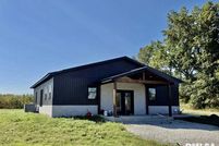 Property for sale in Wayne County, Illinois