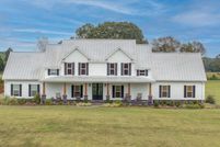 Property for sale in Lauderdale County, Alabama