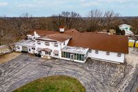 Property for sale in Lake County, Illinois