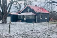 Property for sale in Fayette County, Illinois