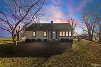 Property for sale in Bond County, Illinois