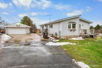 Property for sale in McHenry County, Illinois