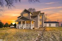 Property for sale in Henry County, Iowa